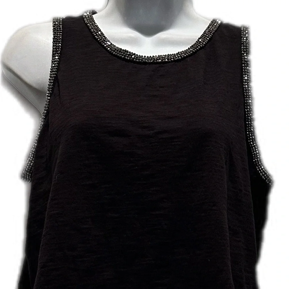 Alythea top‎